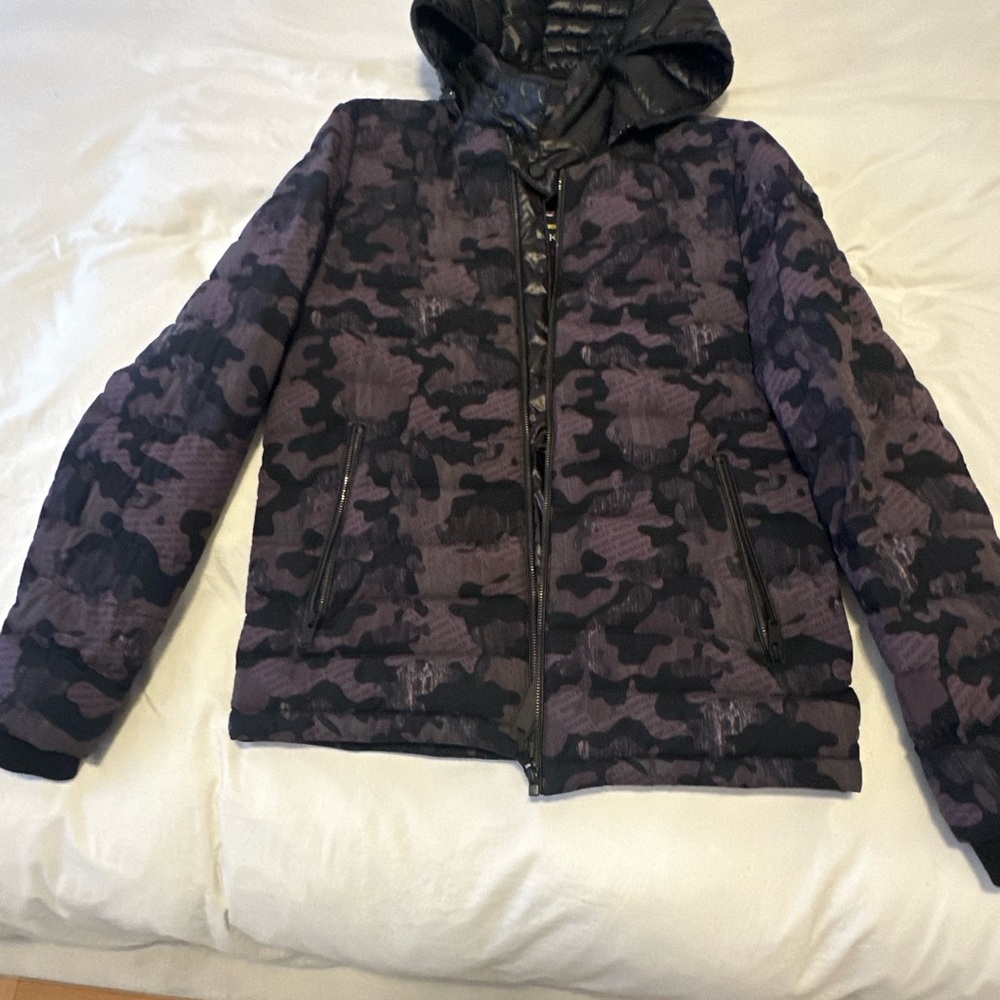 Moose Knuckles Black and Purple Camouflage Puffer Jacket size M